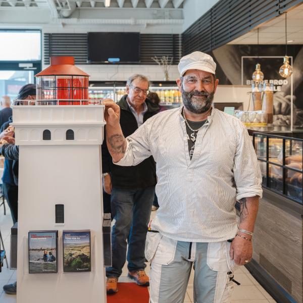 Murer-Kjeld, fyrtårn