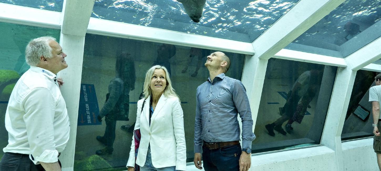 Peter Krusborg, Laila Zielke og Karl Henrik Laursen på Nordsøen Oceanarium